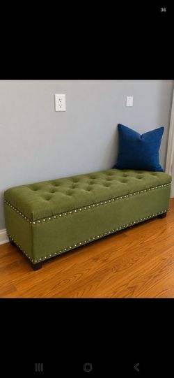 Storage ottoman