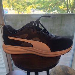 Men's Puma Twitch Running Shoes (Black Asphalt color - size 11)
