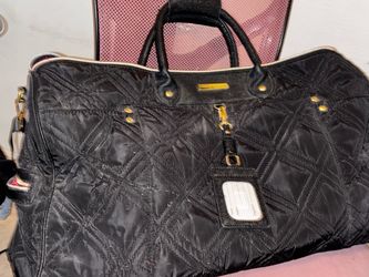 Adrienne Vittadini bag