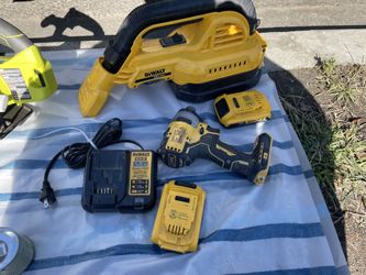 Dewalt Drill Set With Vacuum 