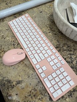 Pink Wireless Keyboard and Mouse Combo