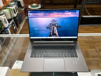 HP Zbook Studio G7 15.6 inch touchscreen laptop core i9-10th gen 32GB RAM 512GB SSD