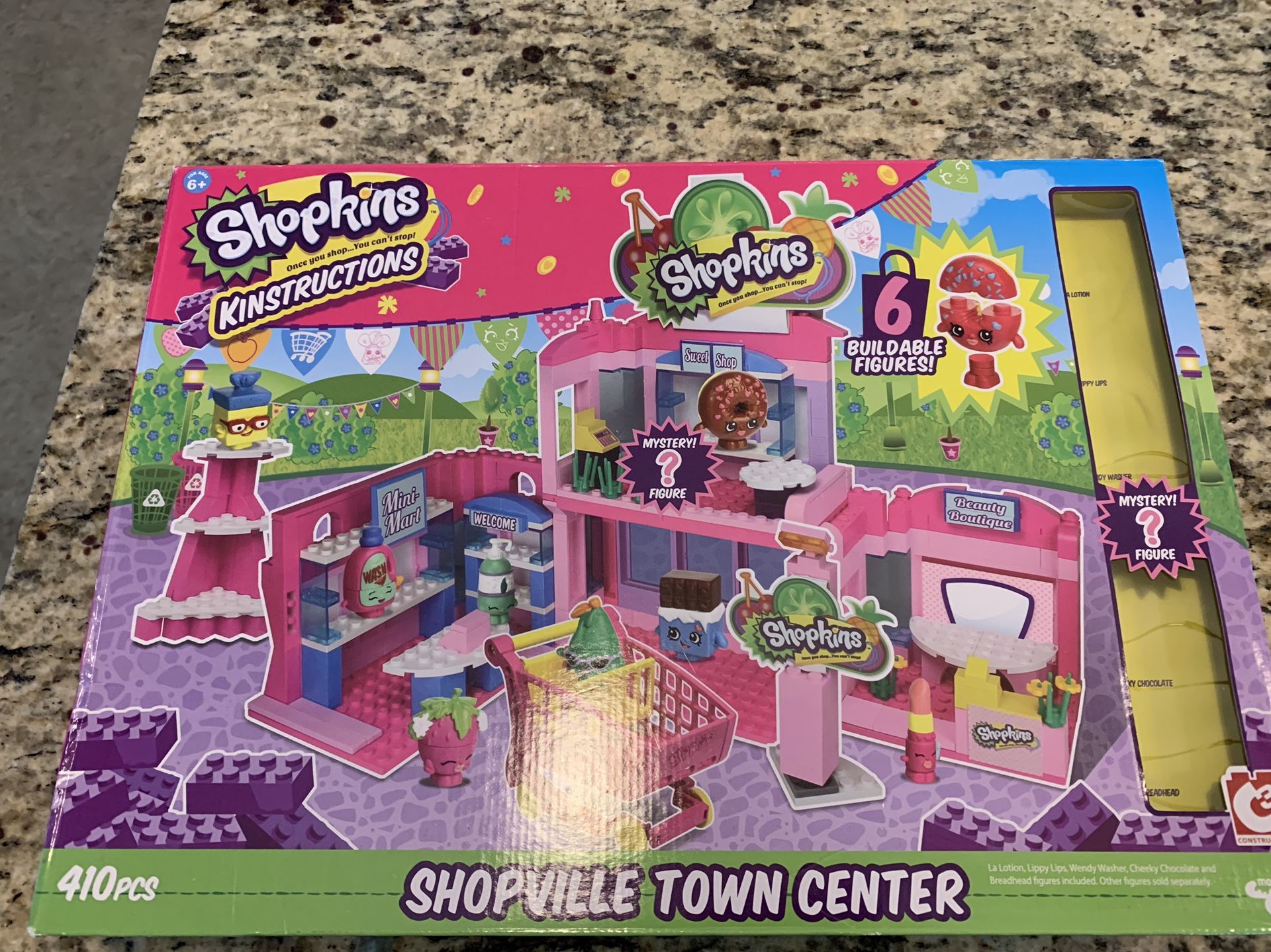 Shopkins Kinstruction Shopville town center