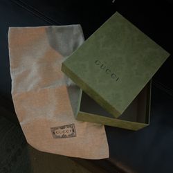 Gucci wallet box