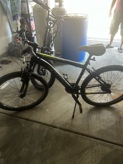 REEBOK RANGER Mountain Bike - Black/Neon - 26" Wheels