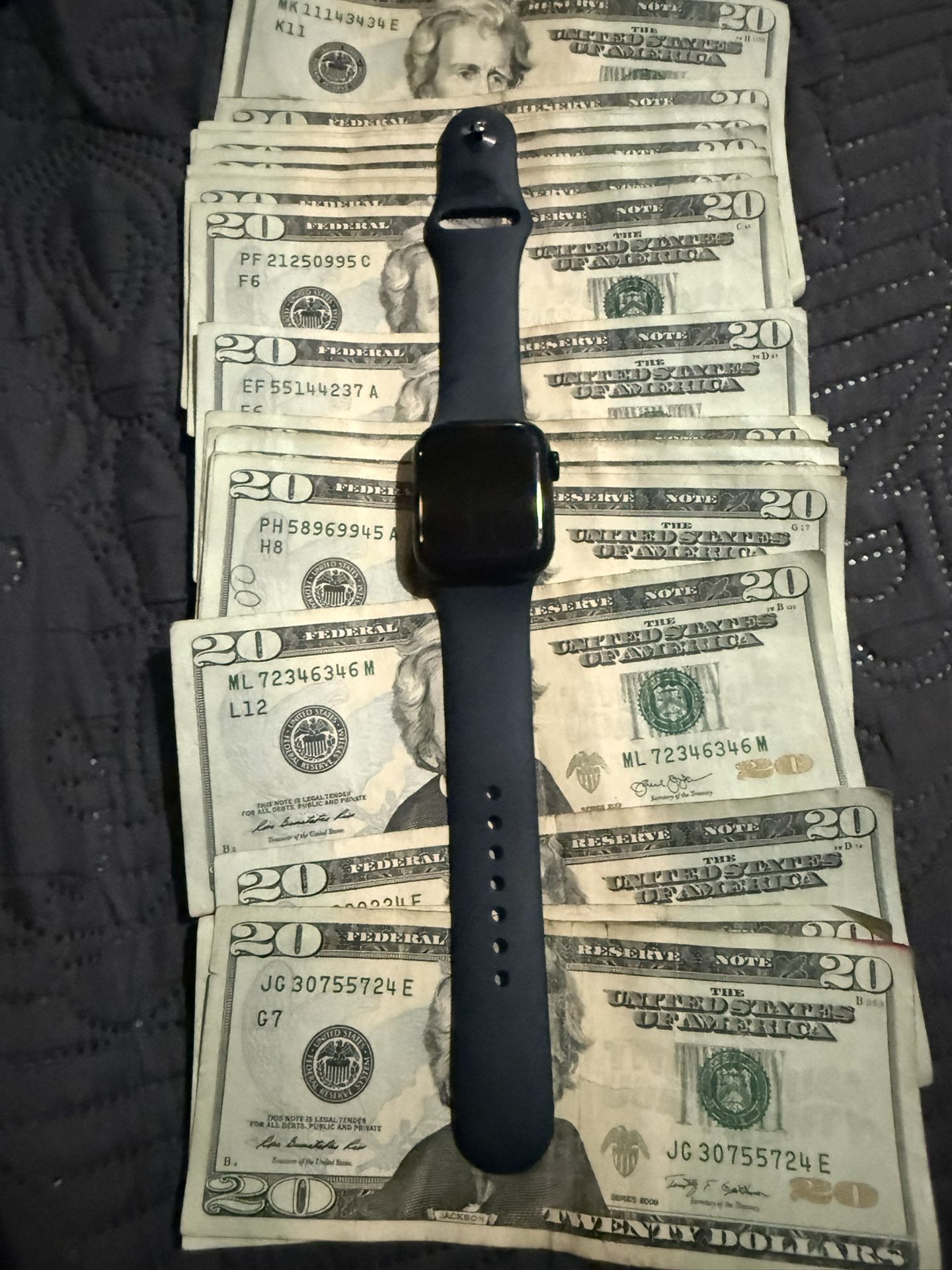 Apple Watch Series 7