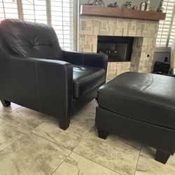 Creative leather Couch And Chair And Coffe table