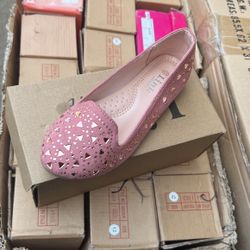 New Flats Pink Size 13 