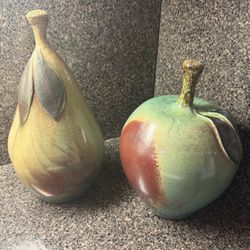 Signed DMW Apple & Pear Set 