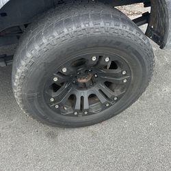 Toyota tundra rims and tires