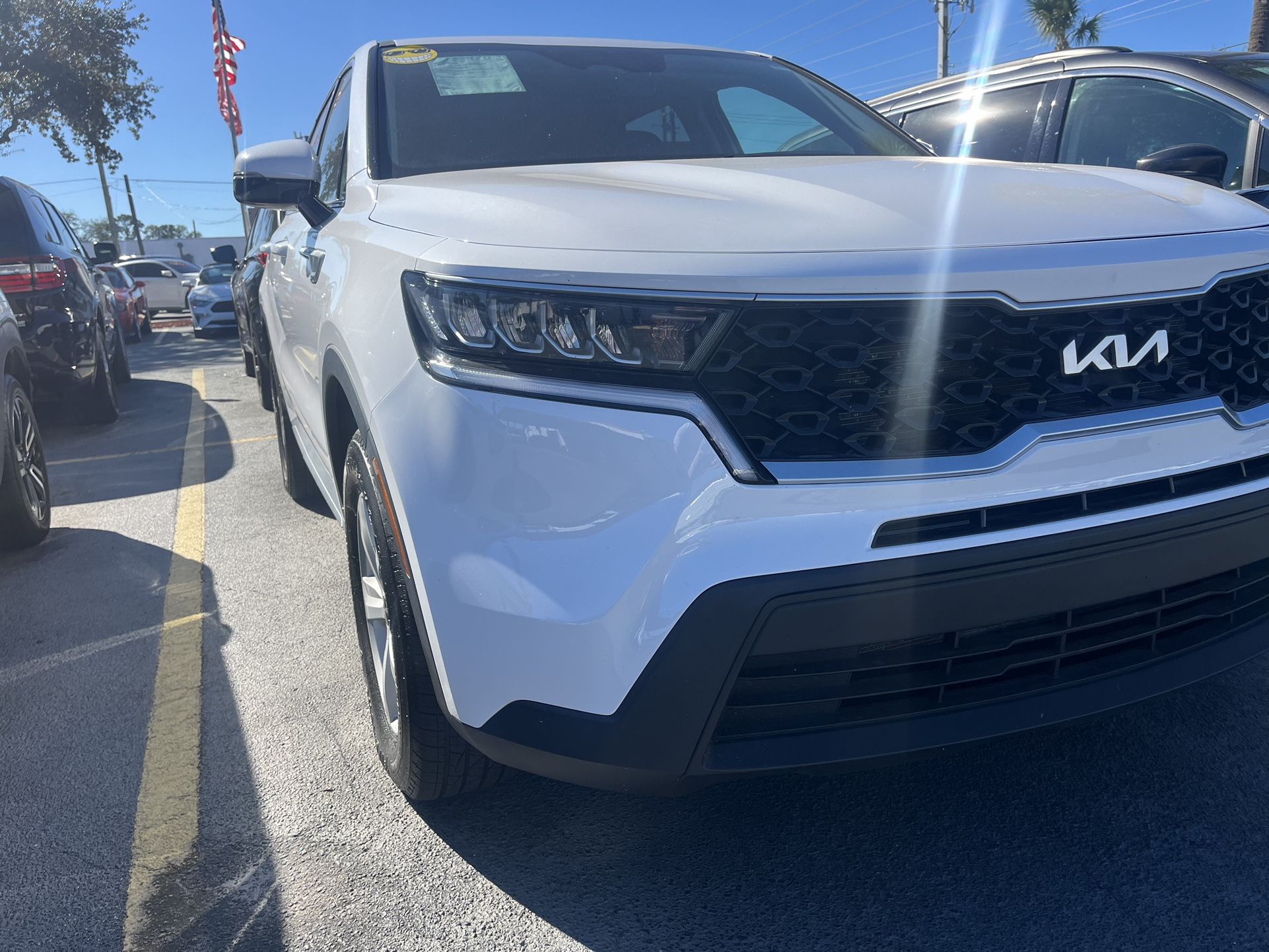 2023 KIA SORENTO LX