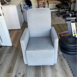 Nursery Rocking Chair 