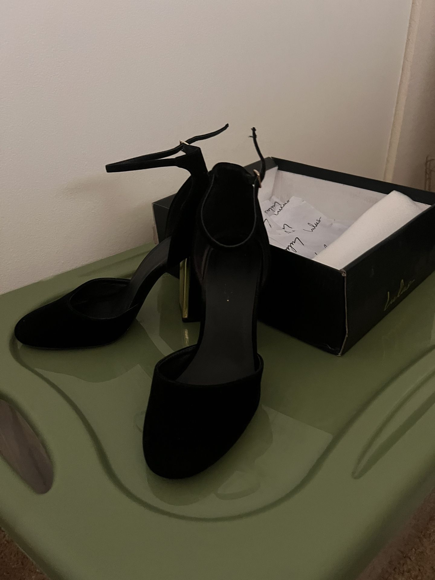 Lulu’s heels