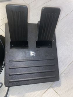 Mad Catz Steering Wheel And Pedal