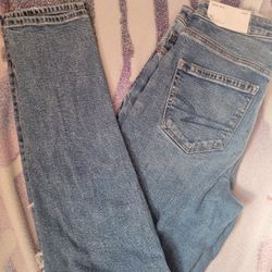 American Eagle mom Jeans Size 4R