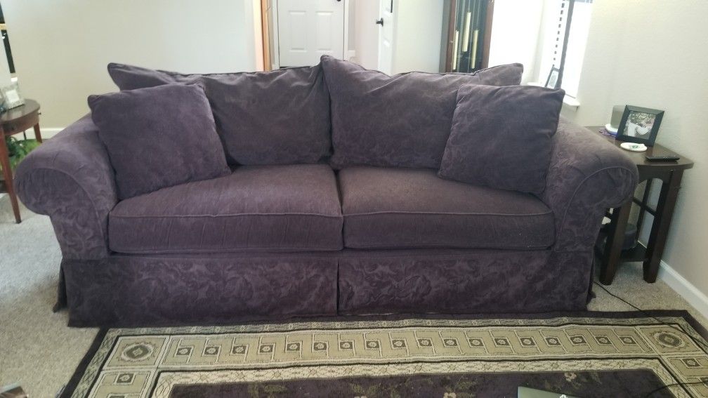 Plum Sofa for Sale in Kent, WA OfferUp