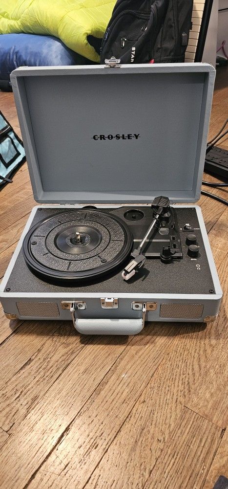 Crosley Cruiser Premier Vinyl Record Player with Speakers and Bluetooth - Audio Turntables
