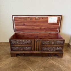Lane Cedar Chest
