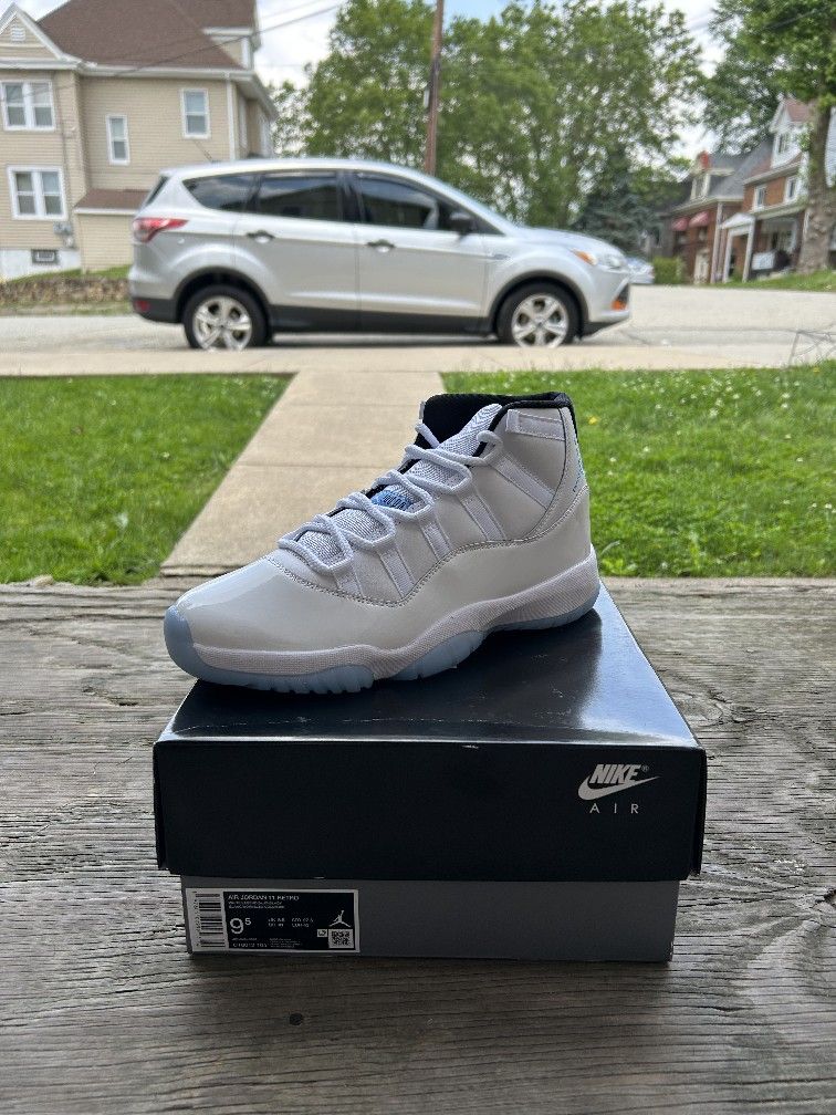 Jordan Retro 11 Columbia