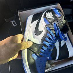 Jordan 1 Royals