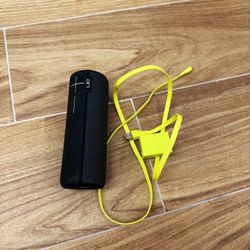 Ultimate Ears Boom 2 Wireless Bluetooth Speaker - Phantom Black