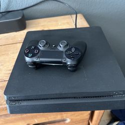 PS4 SLIM
