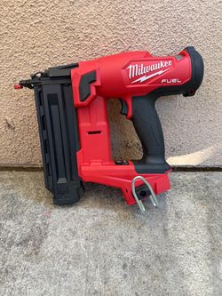 Milwaukee M18 FUEL Brushless Gen II 18-Gauge Brad Nailer (Tool-Only)