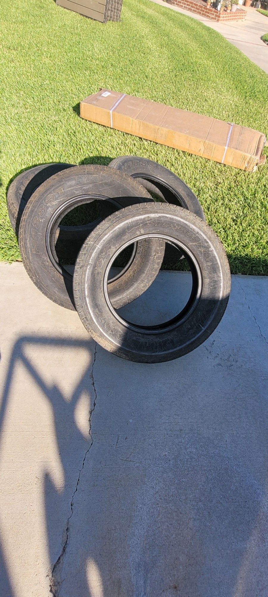 4 Trailer ST205 75R 15