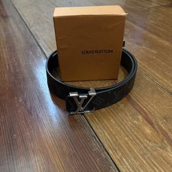 Black Louis Vittion Belt