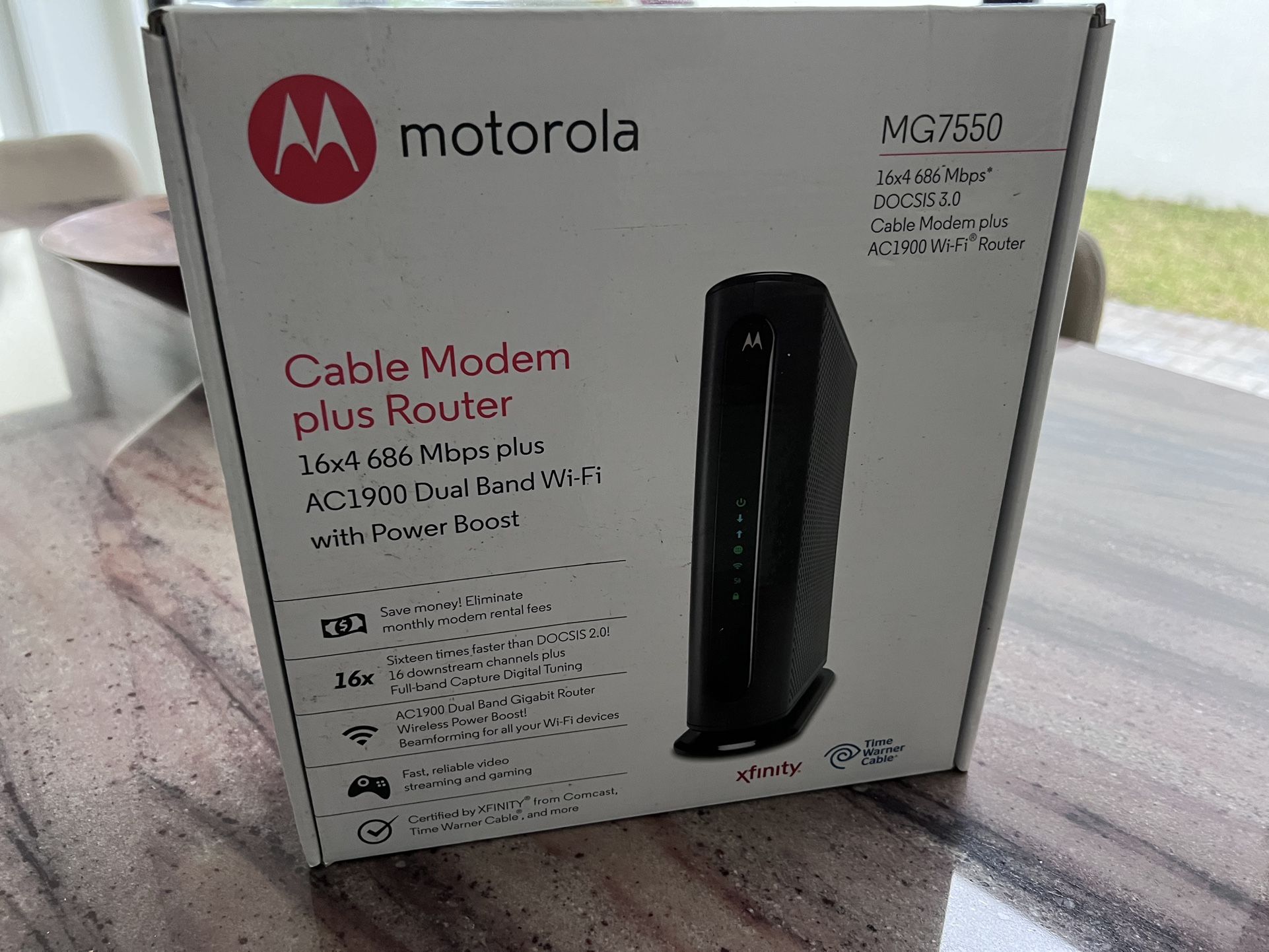 MG7550 16x4 686 Mbps Wi-Fi® Router