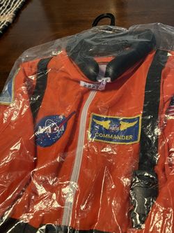 Brand New Child’s Astronaut Size 4-6 Costume In Sealed Bag Never Worn Tags Attached