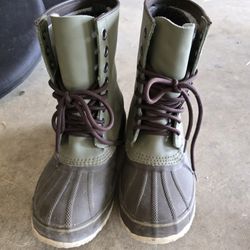Sorel Snow Boots Size 8