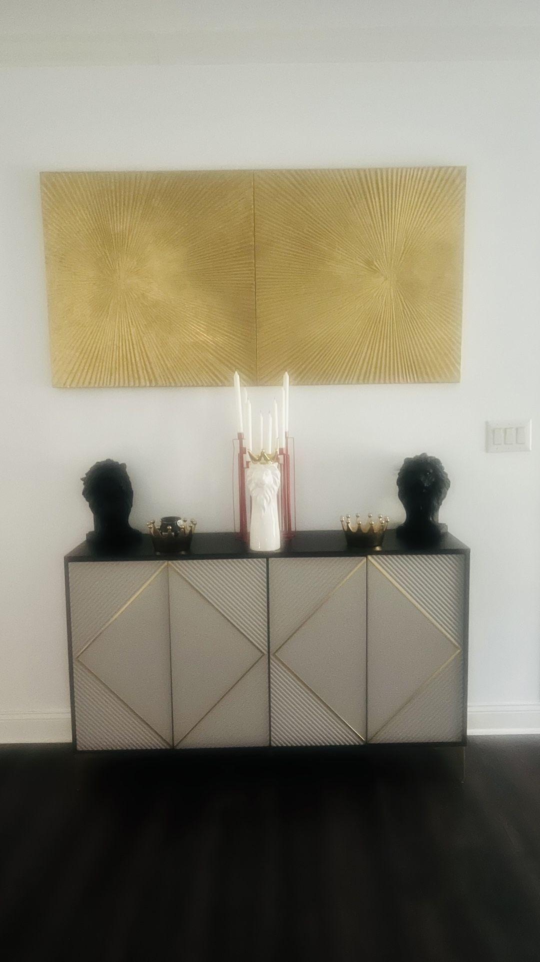 Hallway / Dining Room Buffet Table 