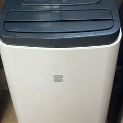 KENNMORE 1000O BTU FLOOR A/C IN NEW CONDITION SELLING CHEAP. $150 R BES OFFER T