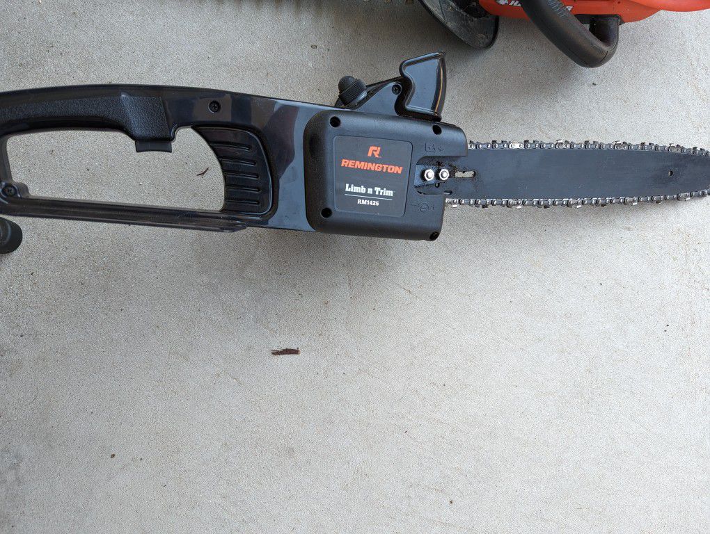 Remington Chain Saw