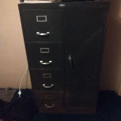 Nice File Cabinet And Safe 