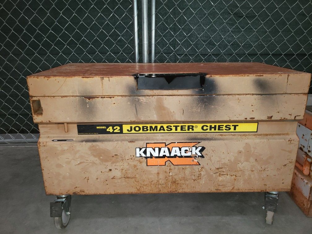 Knaack jobbox 42 tool box for Sale in Phoenix, AZ OfferUp