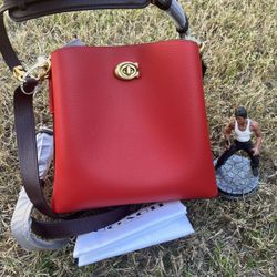 Coach bucket handbag NWT