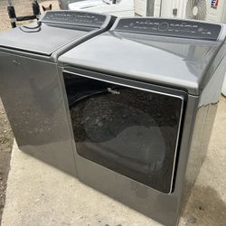 XL Whirlpool Topload Washer And Electric Dryer 