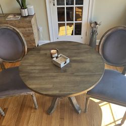 World market Small Dining Set 