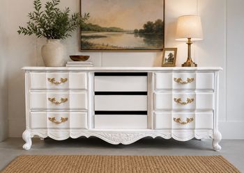 Elegant French Provincial 9-Drawer Dresser – Delivery Available ✨