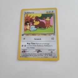 Teddiursa First Edition Pokémon card from the 2001 