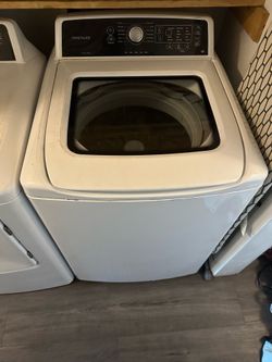 Frigidaire Washer & Dryer