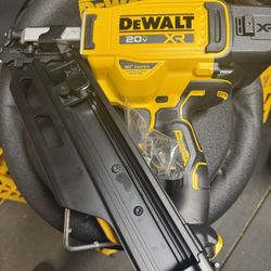 Dewalt Framing Gun30
