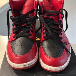 Air Jordan 1 Mid
