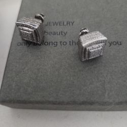 Diamond Earrings 