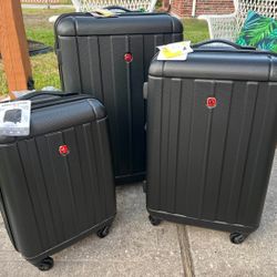 LUGGAGE 