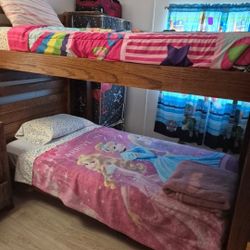 Solid Wood Bunk Bed