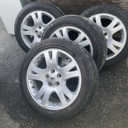 Land-Rover Tire And Rims