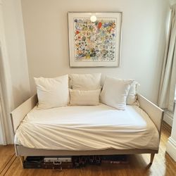 DAY BED WITH MATTRESS 